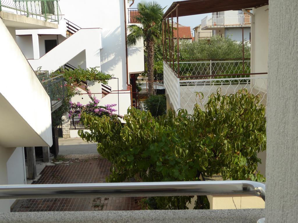 Apartments Bojanic Vodice Eksteriør billede