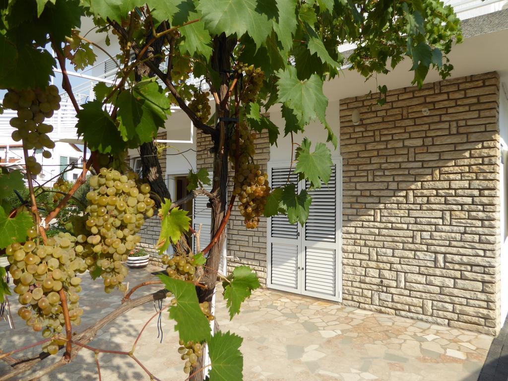 Apartments Bojanic Vodice Eksteriør billede